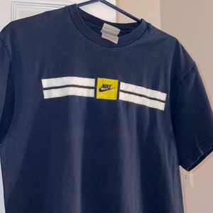 vintage nike shirt